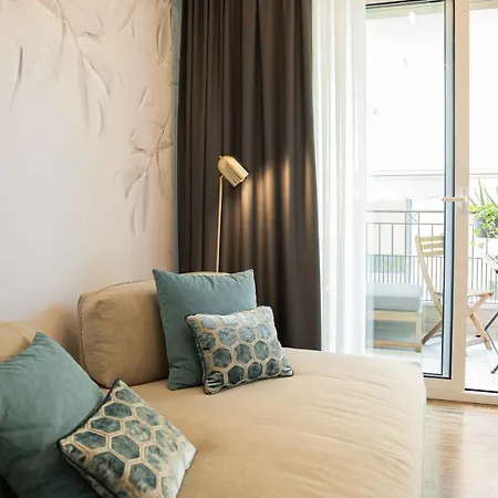 Sogno Marino Incantevole Апартаменты *